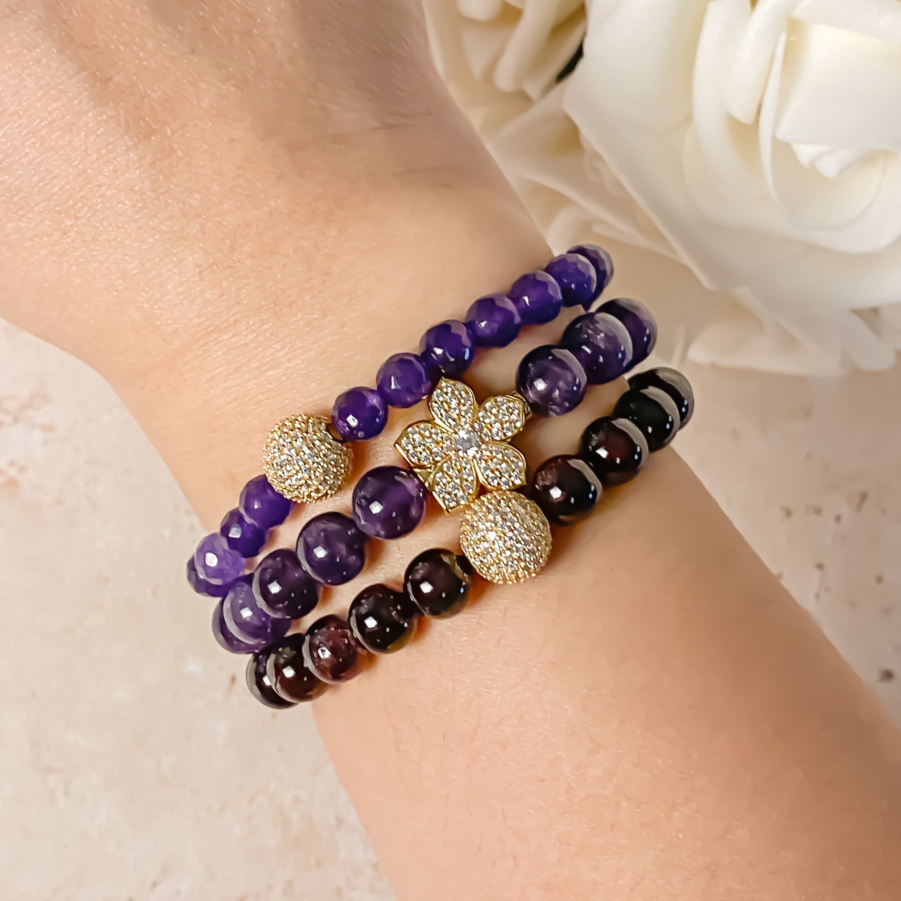 CRYSTAL BALL ON PURPLE YAM ELASTIC BRACELET