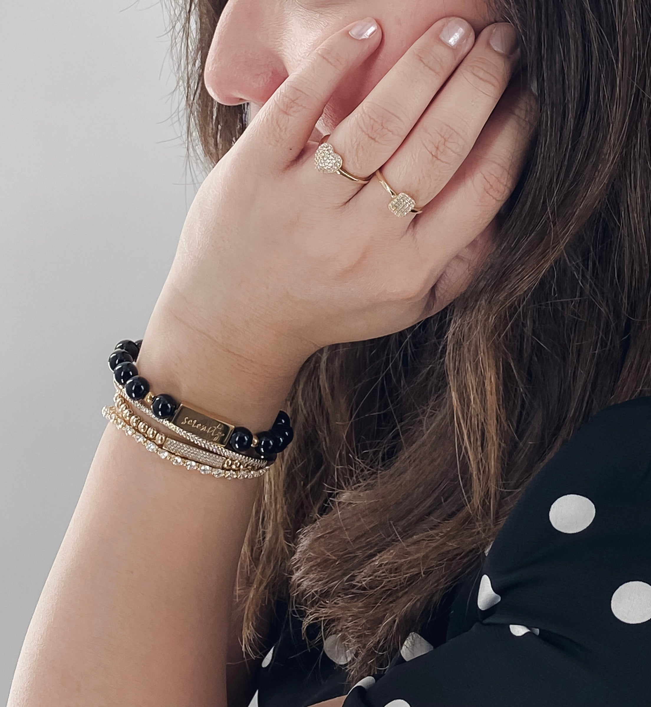 SERENITY ON BLACK AGATE ELASTIC BRACELET