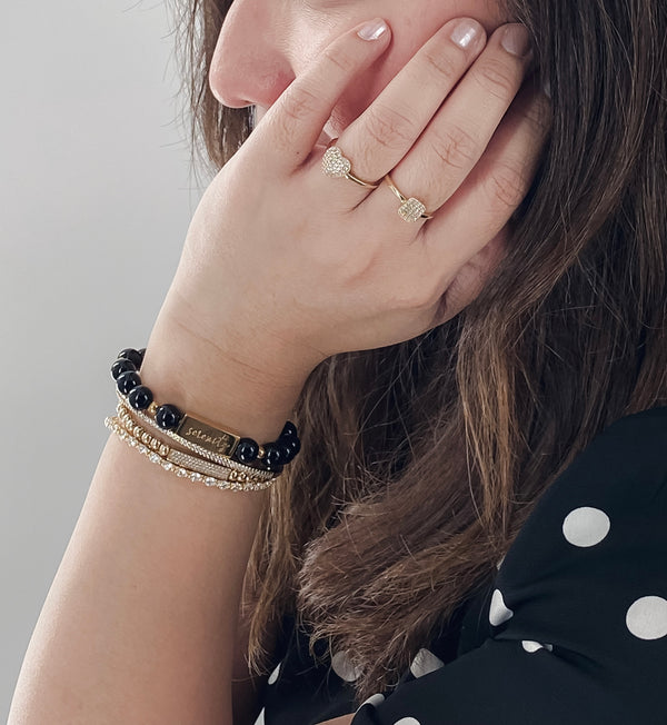 SERENITY ON BLACK AGATE ELASTIC BRACELET