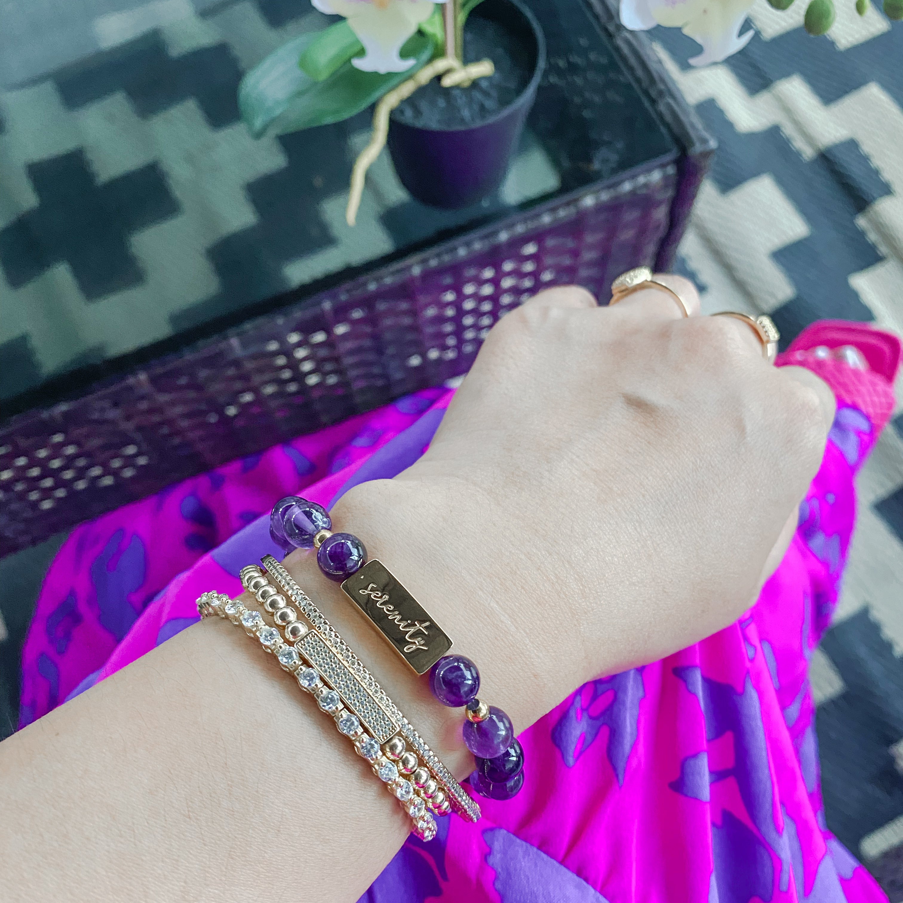 SERENITY ON AMETHYST ELASTIC BRACELET