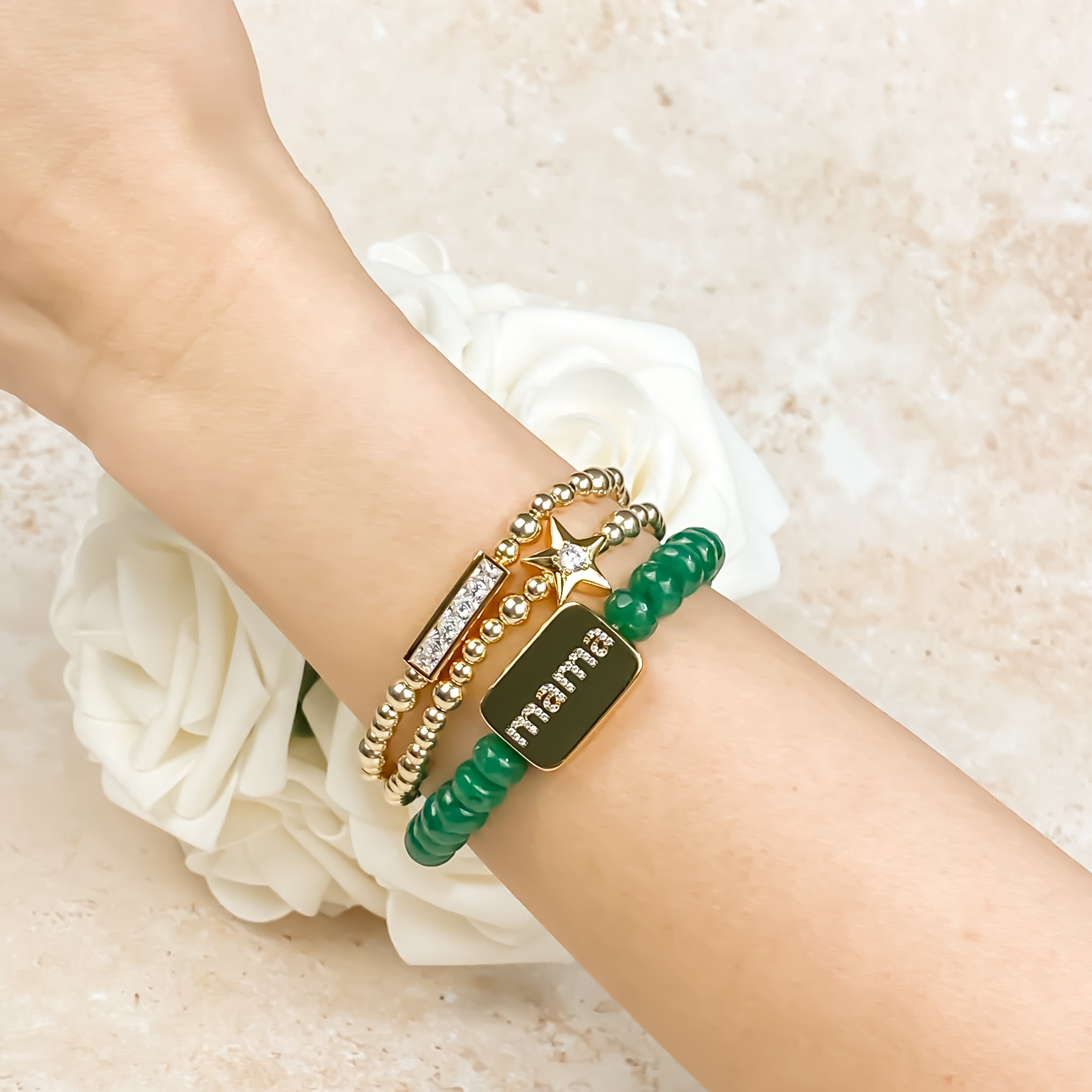 MAMA ON EMERALD GREEN ELASTIC BRACELET