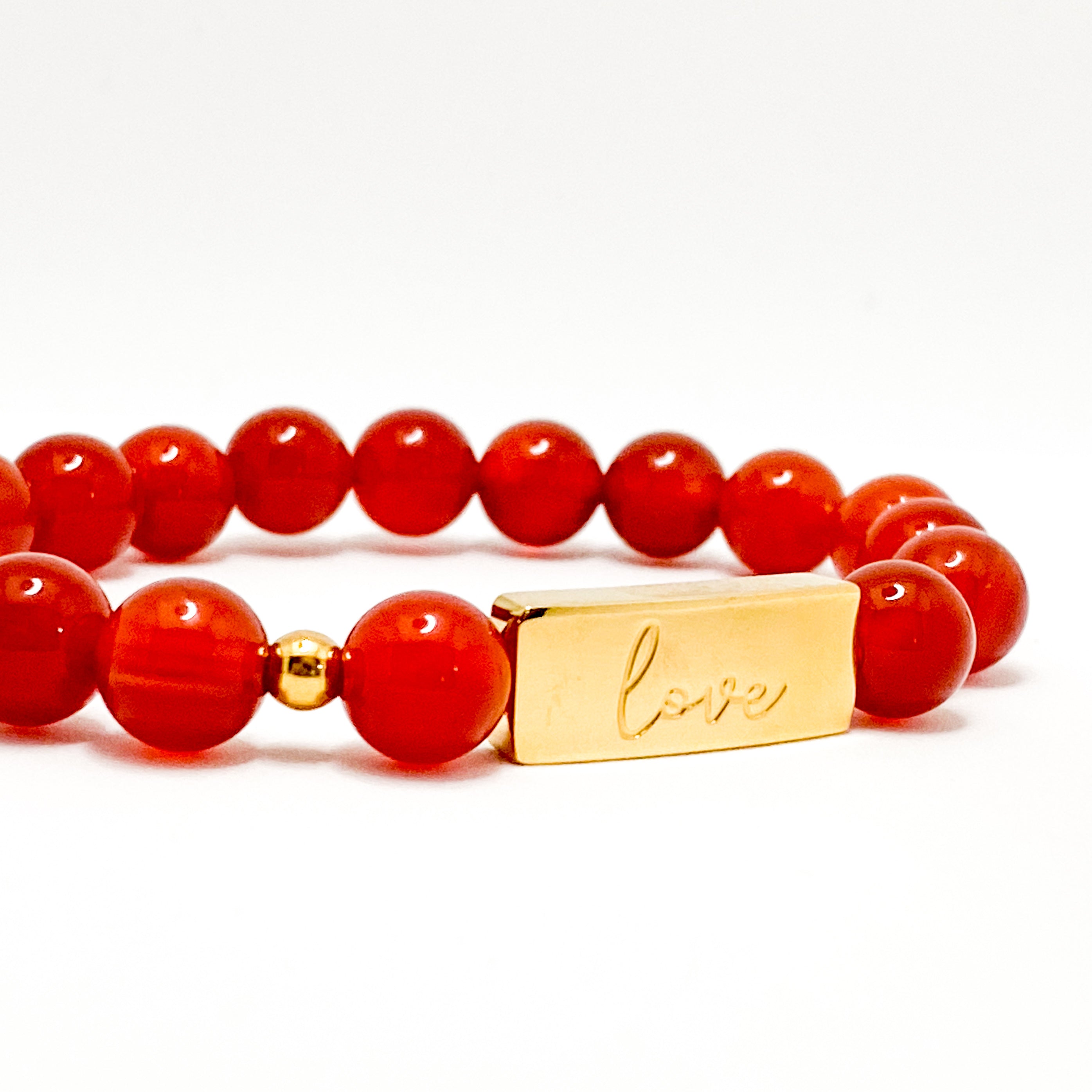 LOVE ON CARNELIAN ELASTIC BRACELET