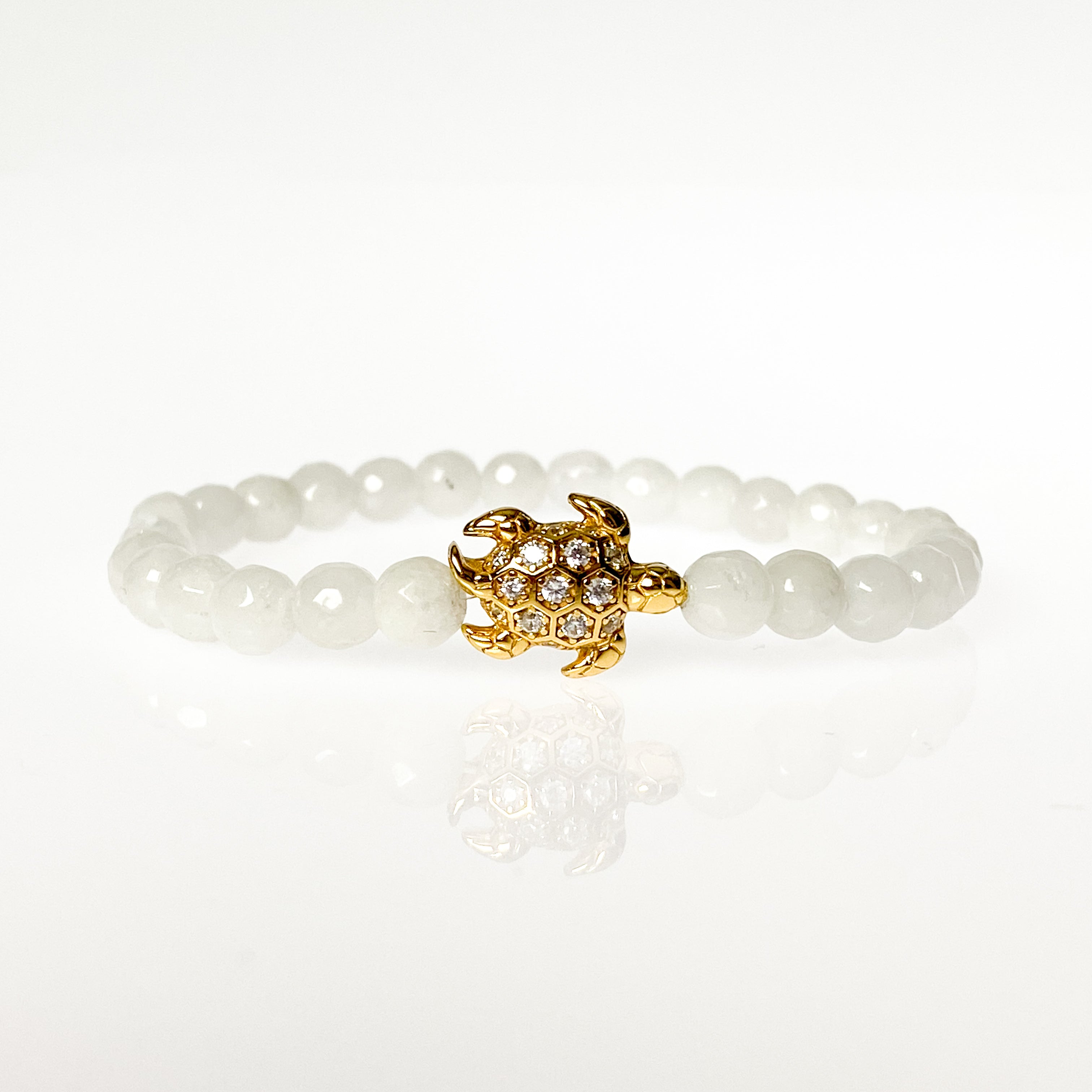 TURTLE ON WHITE JADE ELASTIC BRACELET