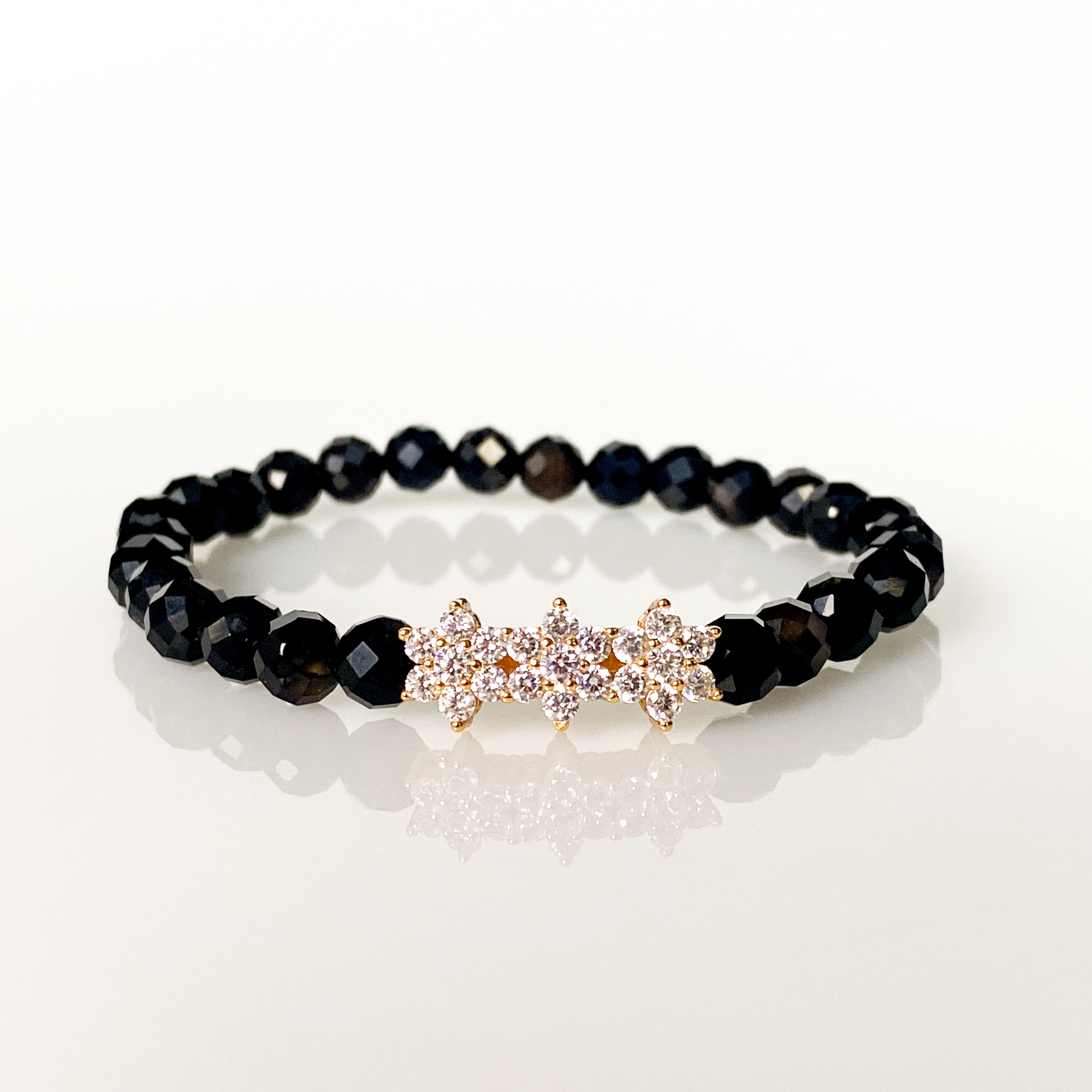 ROSITAS ON BLACK ONYX ELASTIC BRACELET