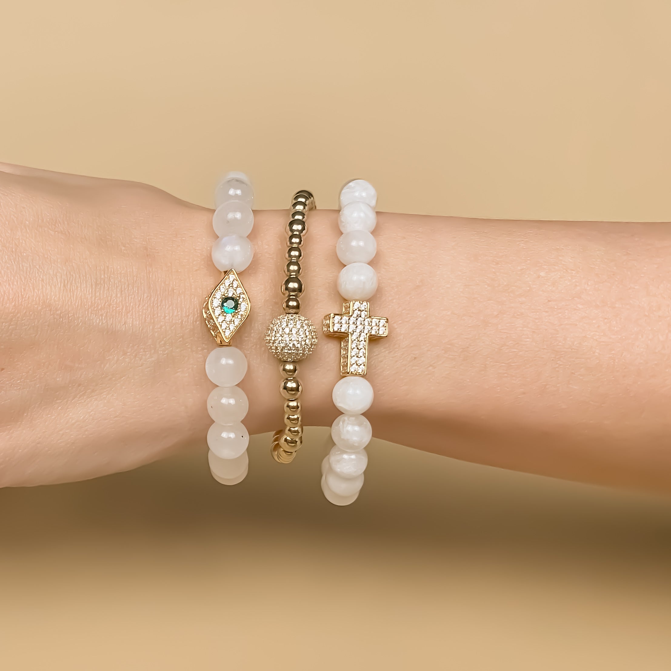 CRYSTALL BALL ON GOLD FILLED BEADS ELASTIC BRACELET