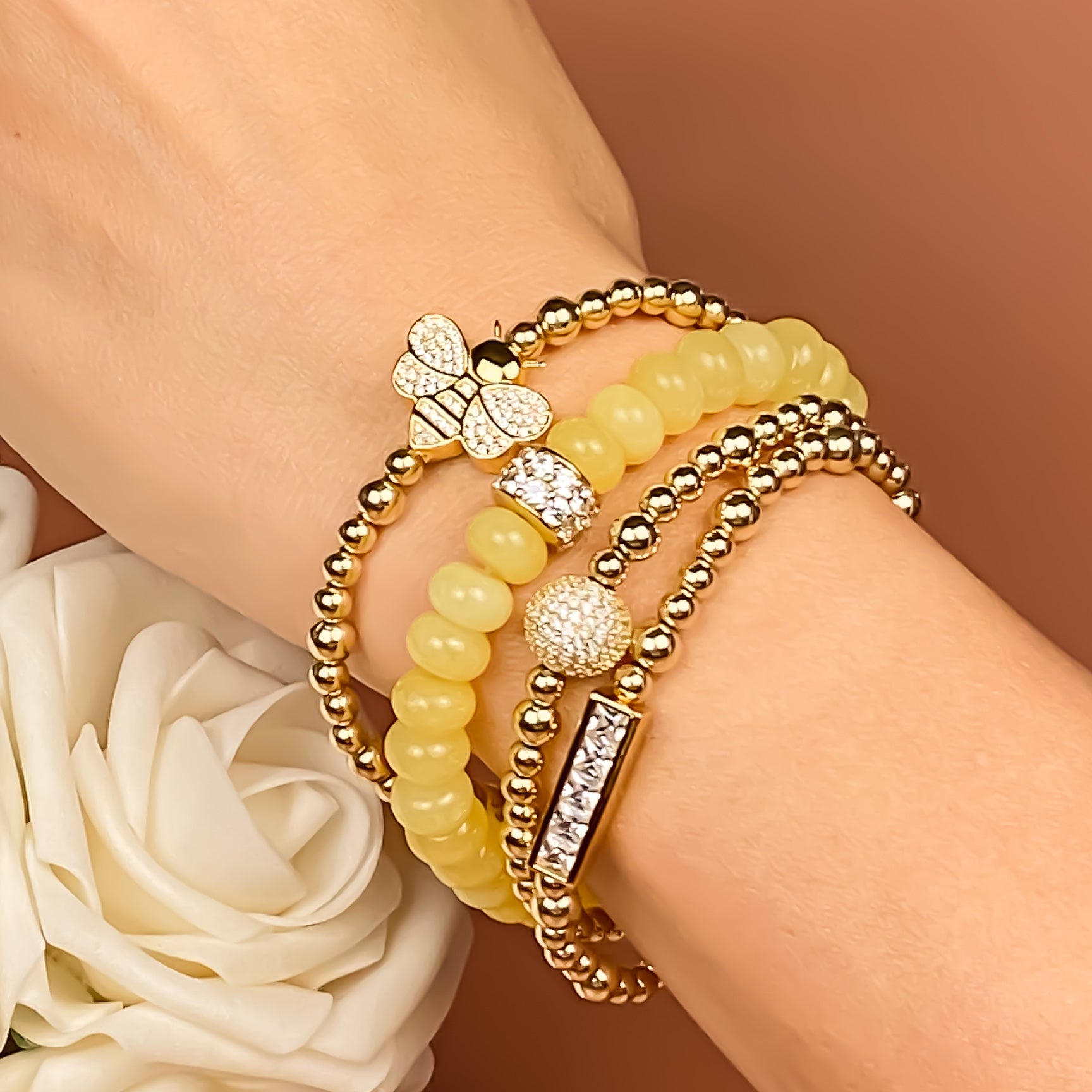 RONDELLE ON BUTTERCUP ELASTIC BRACELET