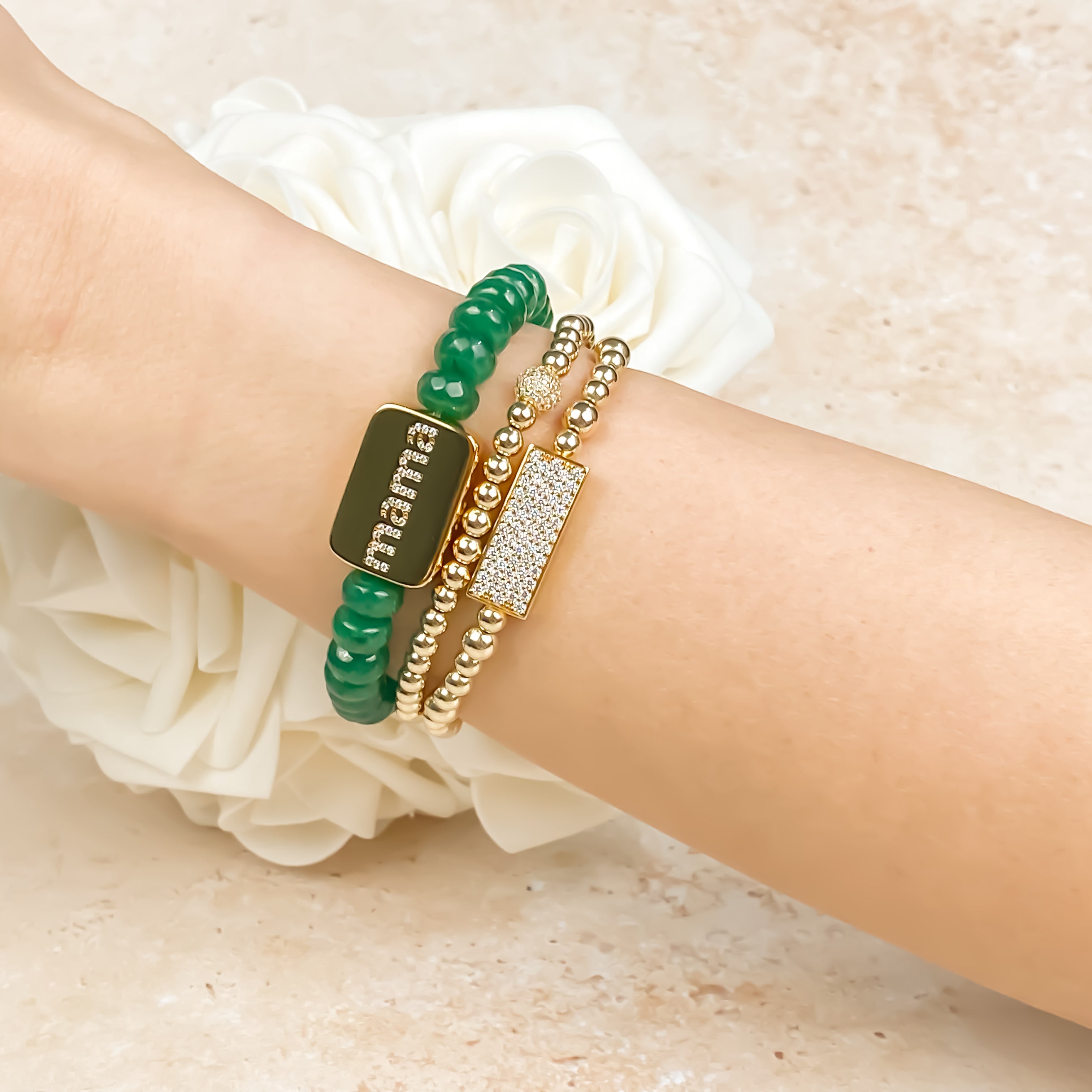 MAMA ON EMERALD GREEN ELASTIC BRACELET