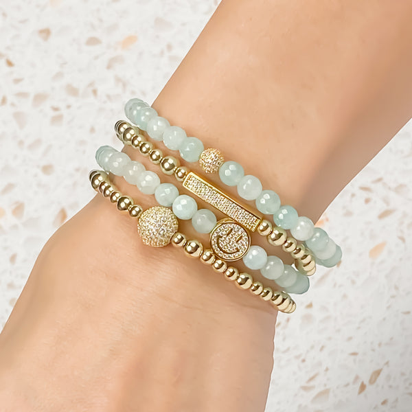 SMILEY FACE ON BEACH GLASS JADE ELASTIC BRACELET
