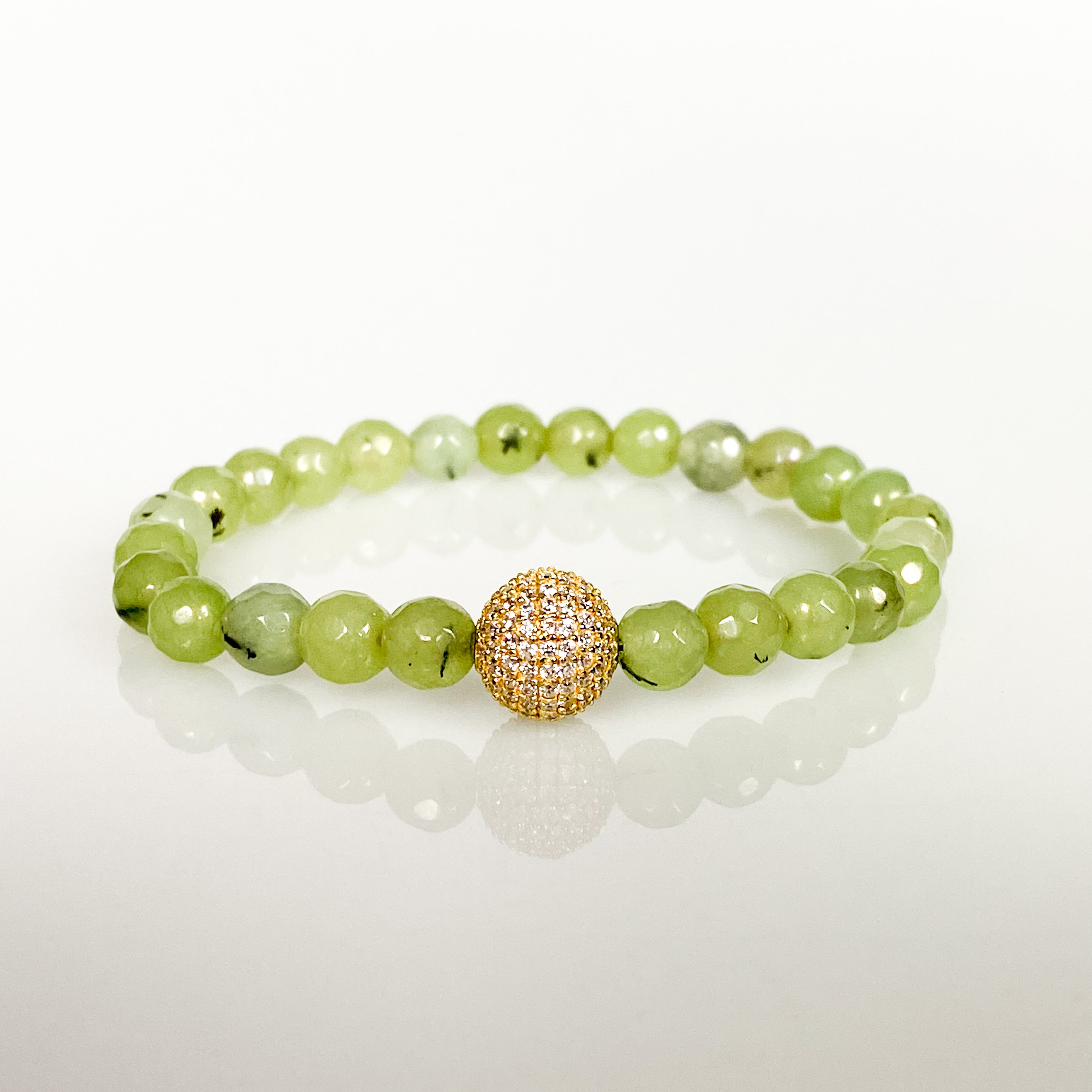 CRYSTAL BALL ON PREHNITE ELASTIC BRACELET