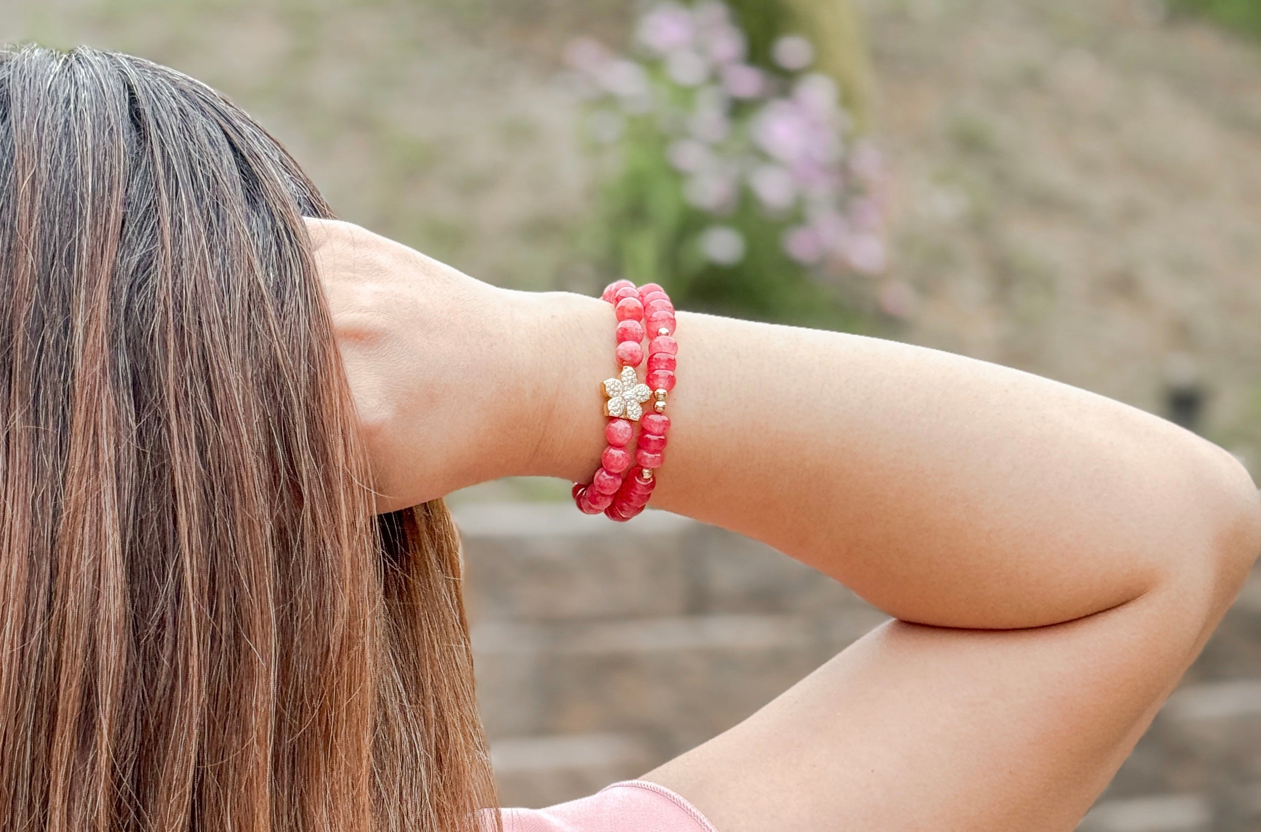 HIBISCUS ON PERSIAN PINK ELASTIC BRACELET