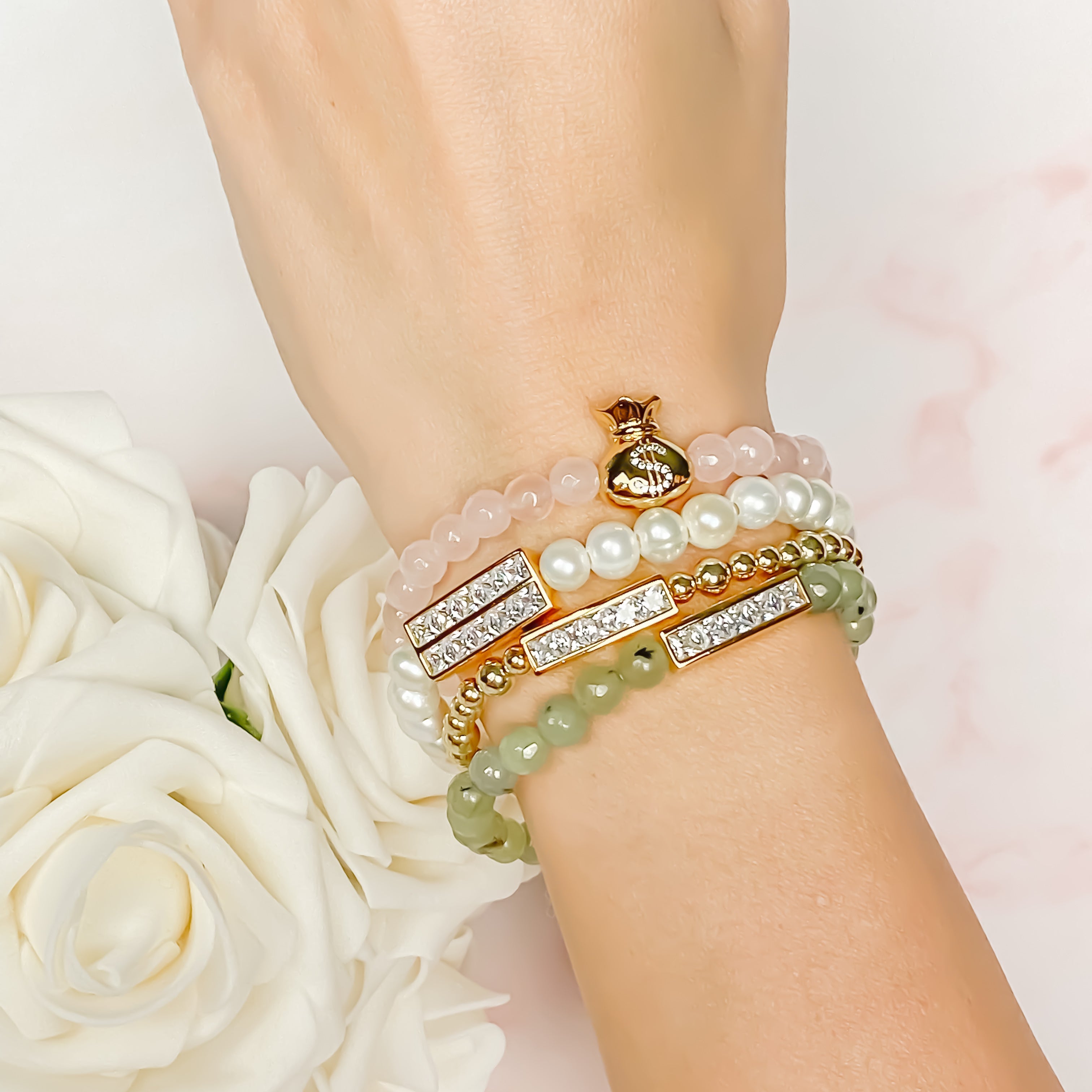 MONEY BAG ON ROSE JADE ELASTIC BRACELET