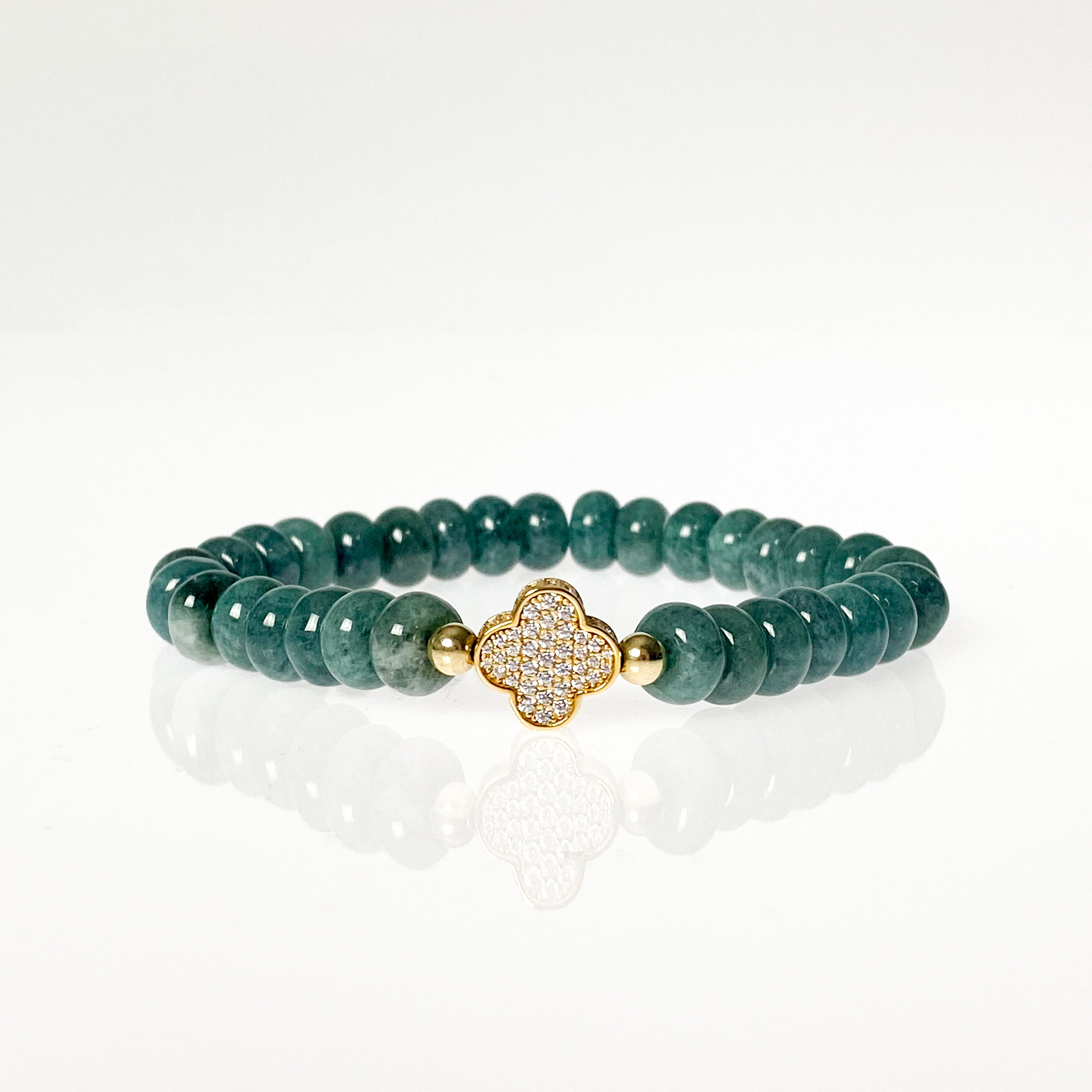 CLOVER ON LAUREL GREEN ELASTIC BRACELET