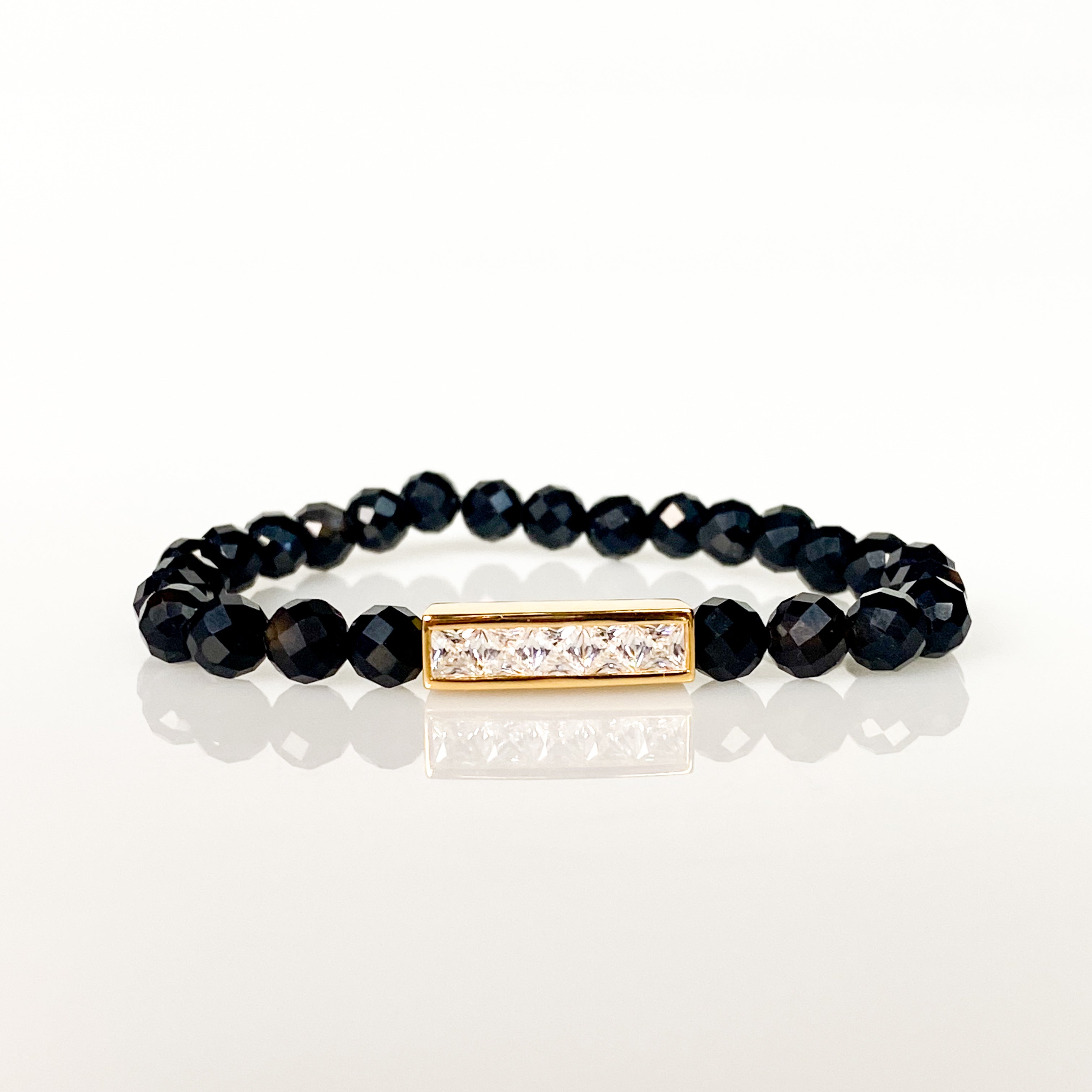 MINI PRINCESS BAR ON BLACK ONYX ELASTIC BRACELET