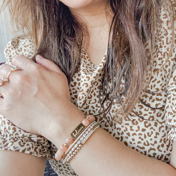 BELIEVE ON SUNSTONE ELASTIC BRACELET