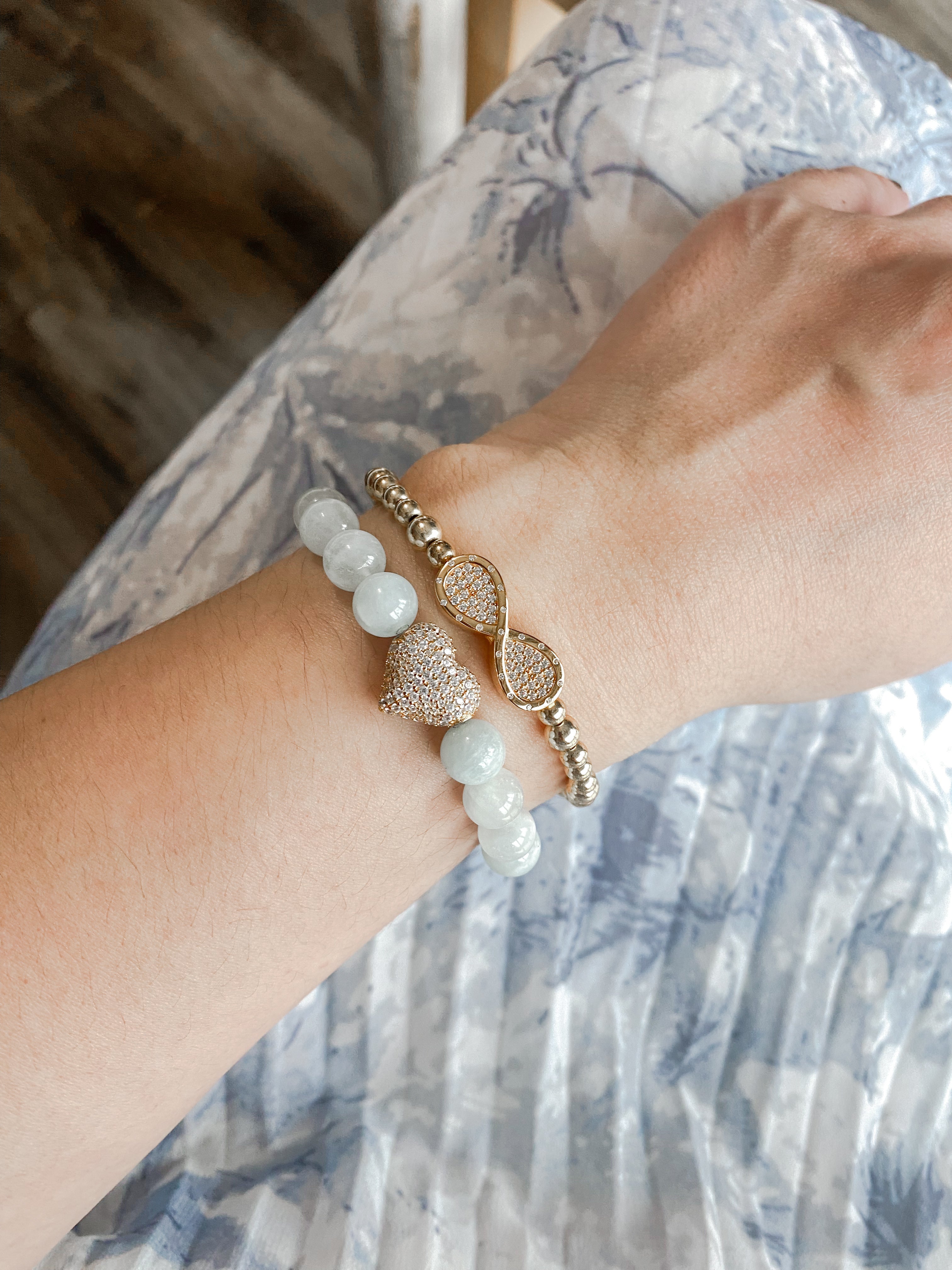 BIG HEART ON AQUAMARINE ELASTIC BRACELET