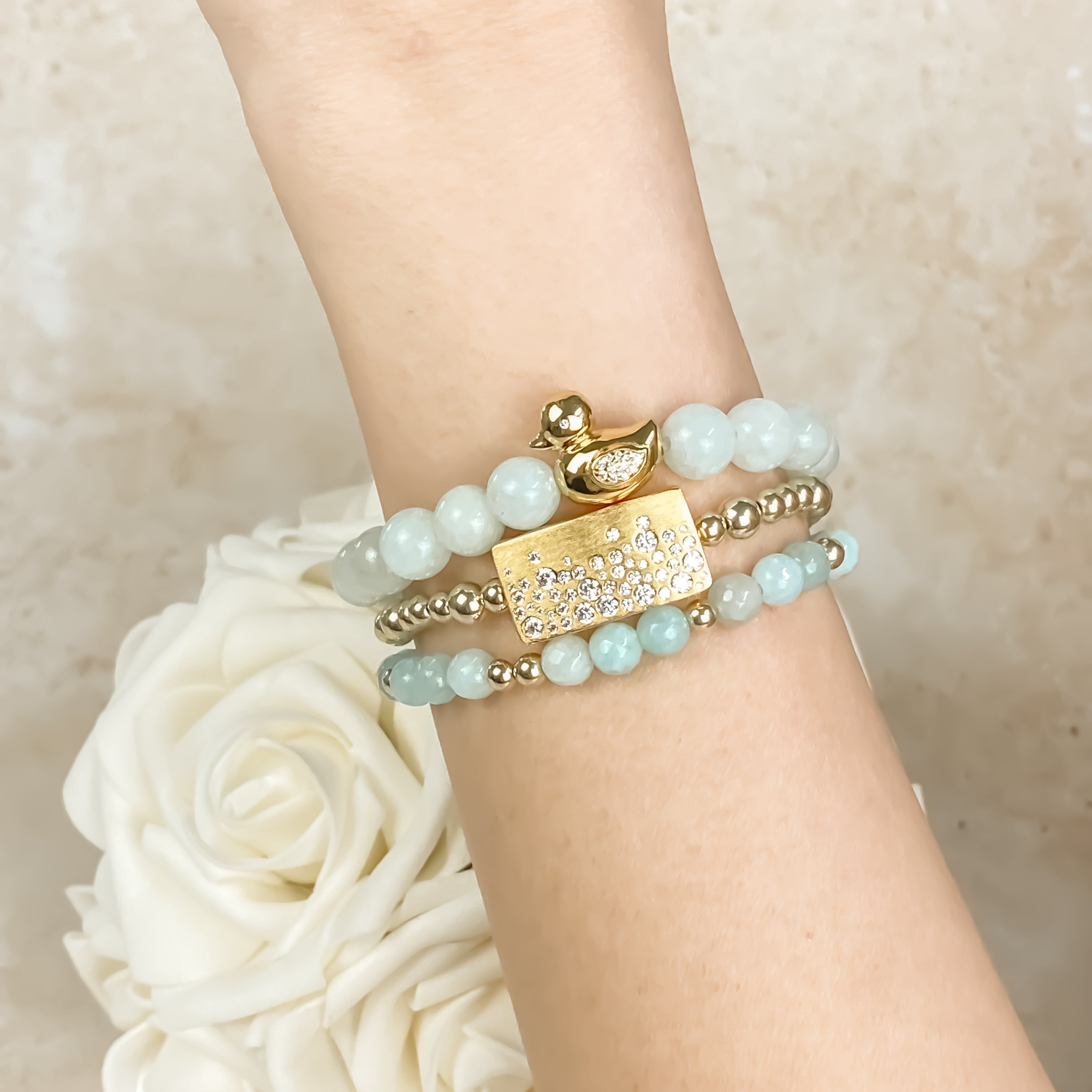 DUCK ON BEACH GLASS ELASTIC BRACELET