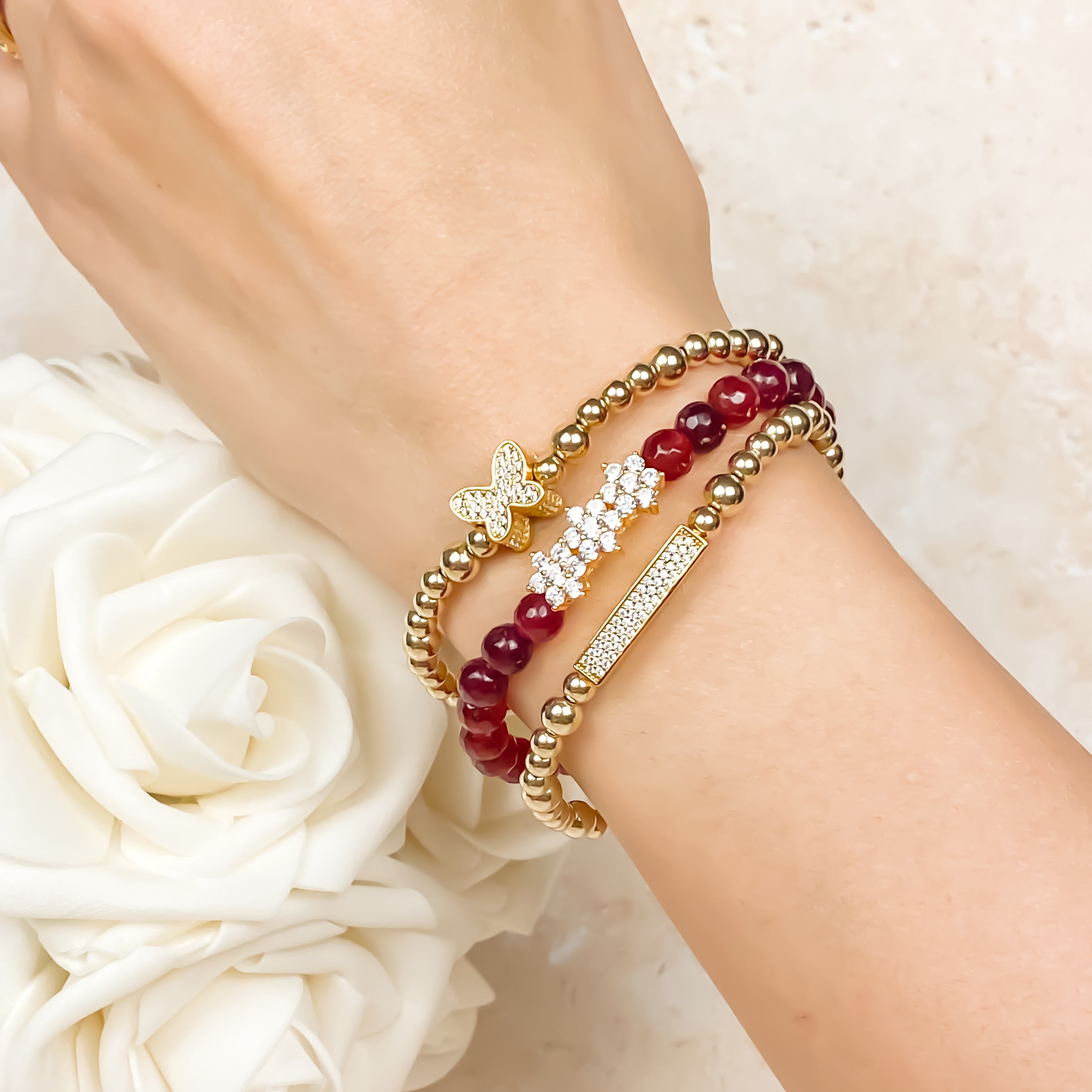 ROSITAS ON POMEGRANATE ELASTIC BRACELET