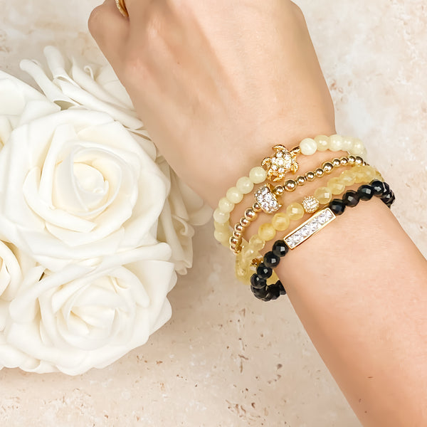 TURTLE ON YELLOW CREAM JADE ELASTIC BRACELET