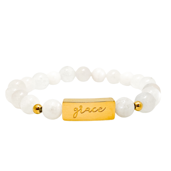 GRACE ON WHITE MOONSTONE ELASTIC BRACELET