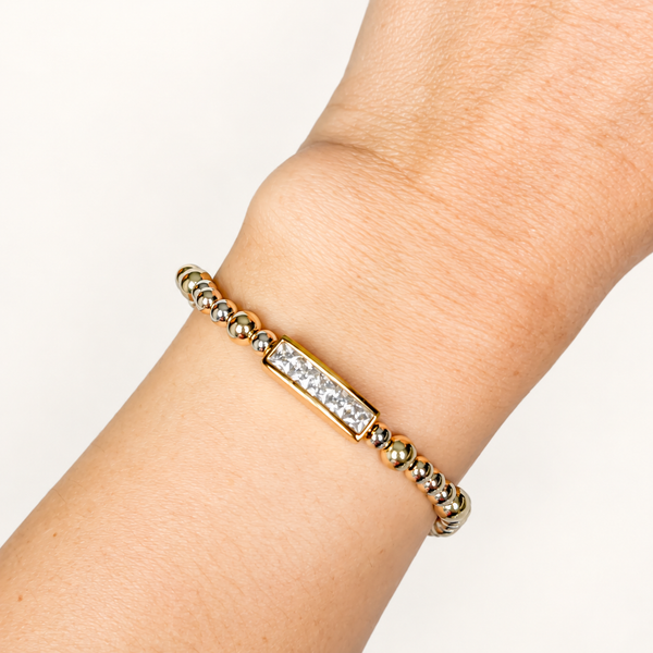 MINI PRINCESS BAR ON GOLD FILLED BEAD BRACELET